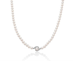 + Collana di perle Oriente e perla centrale circondata con oro e diamante