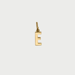 Charm lettera E